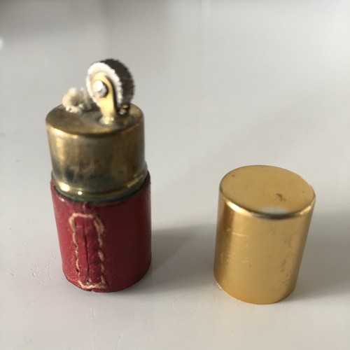Ancien petit briquet - ancien,