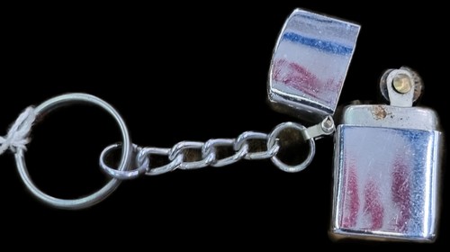 Petit briquet porte - petit,