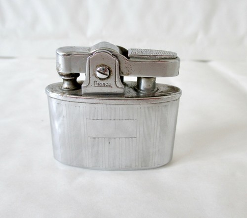 Petit briquet essence - briquet, à