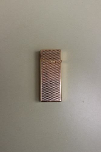 Petit briquet ancien - 🌟,