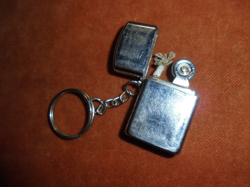 Porte clés petit briquet - porte-clés,
