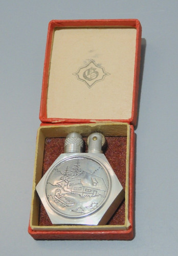 Joli petit briquet - -joli,