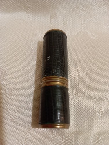 Ancien petit briquet - 💋💋,